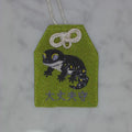 Leopard Gecko "Omamori of Safety" | Embroidered Amulet of Living Creatures