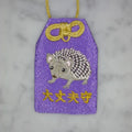 ヒメハリテンレック『大丈夫守』｜生きもの刺繍のお守り